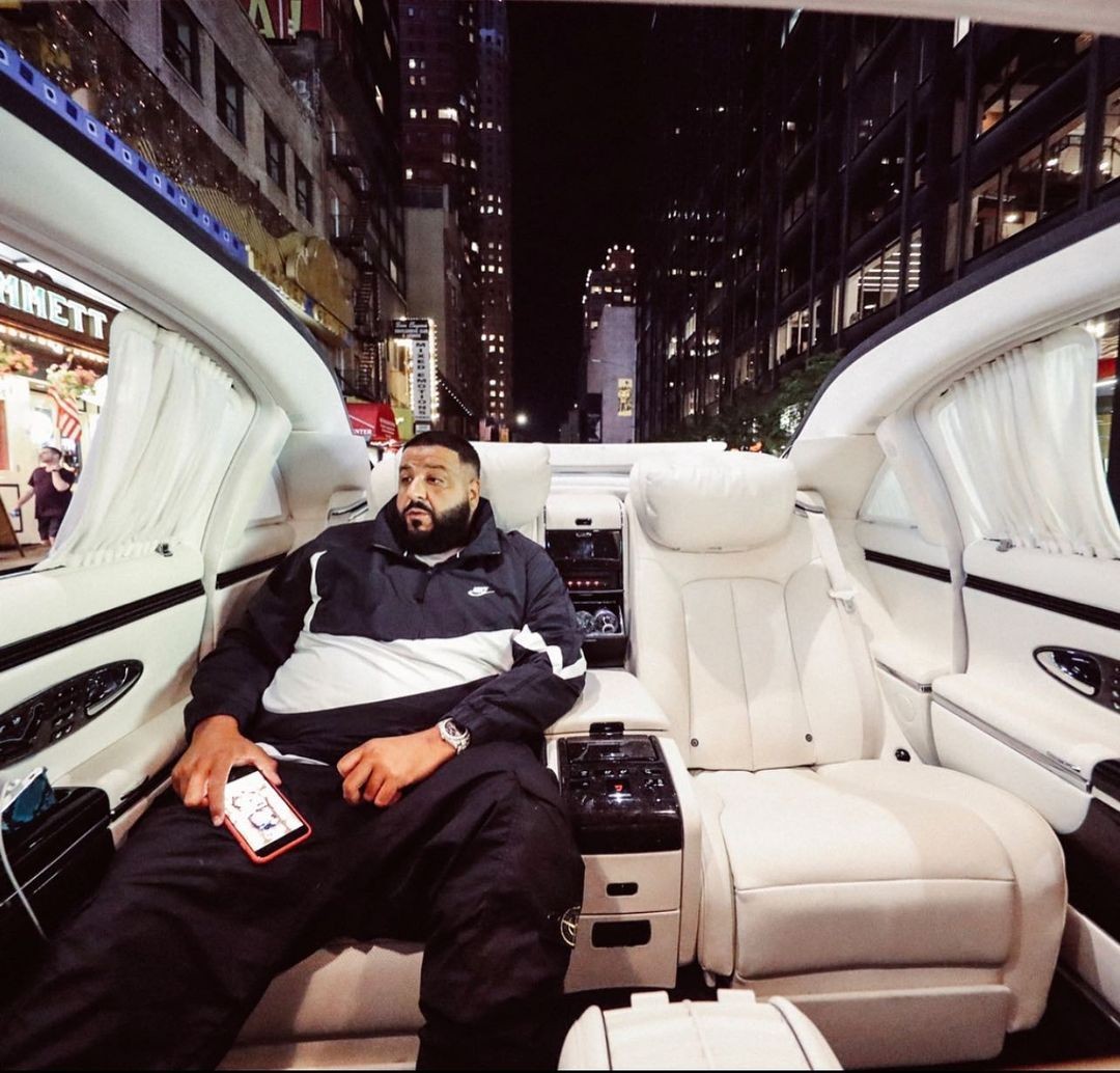 DJ Khaled Lives the New York City Experience in a Maybach 62 Landaulet - autoevolution