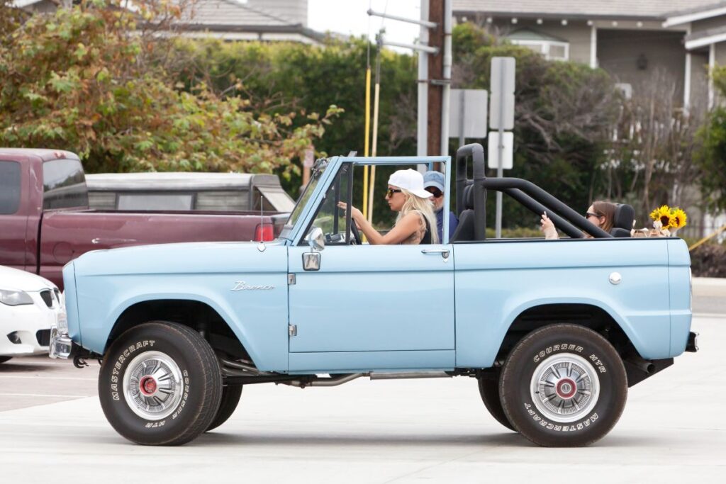 Lady Gaga ford bronco