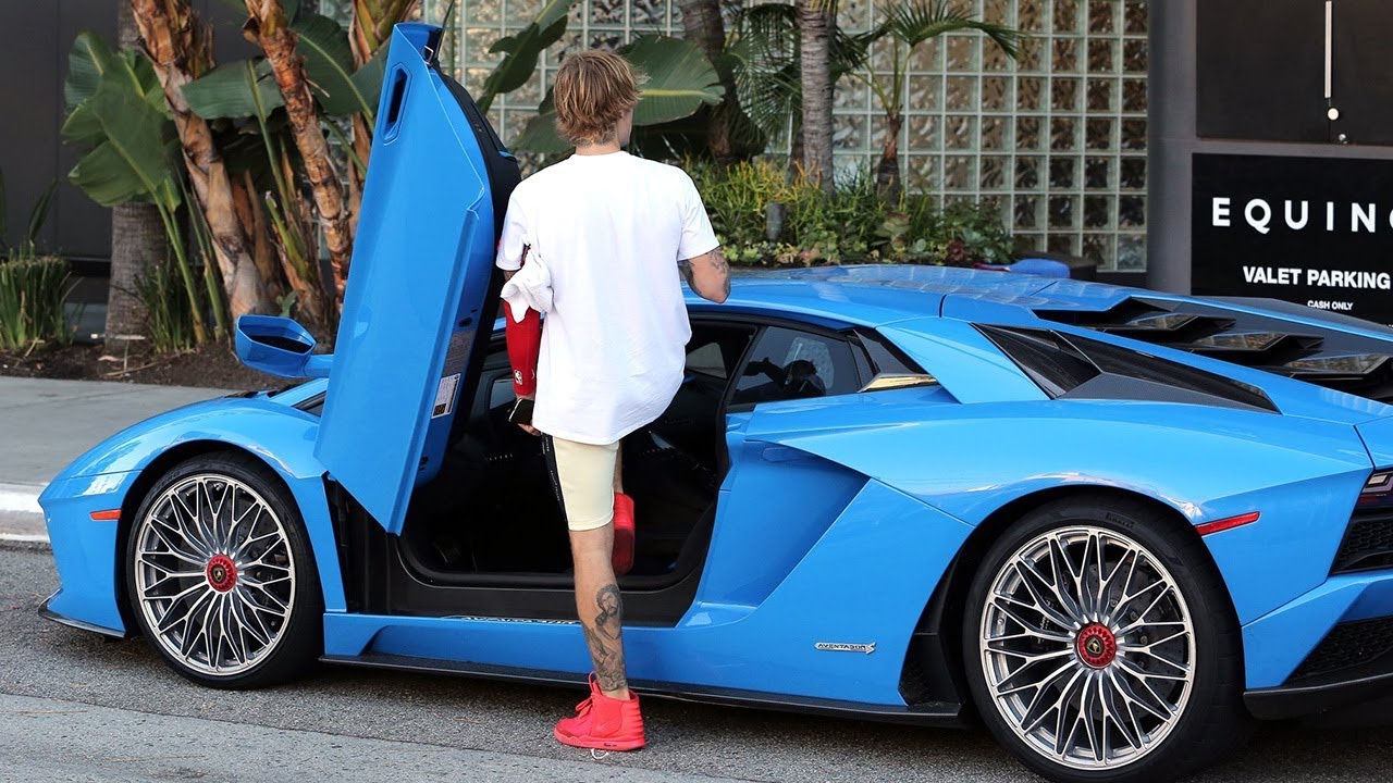 Justin Bieber tậu thêm siêu xe Lamborghini Aventador S