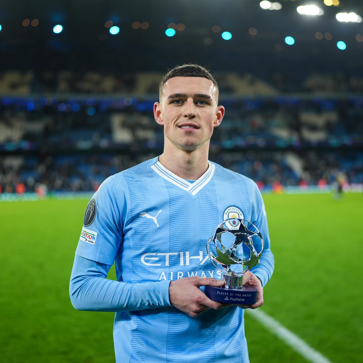 Phil Foden: “Ánh sao dẫn lối” mới của nhà vua Champions League