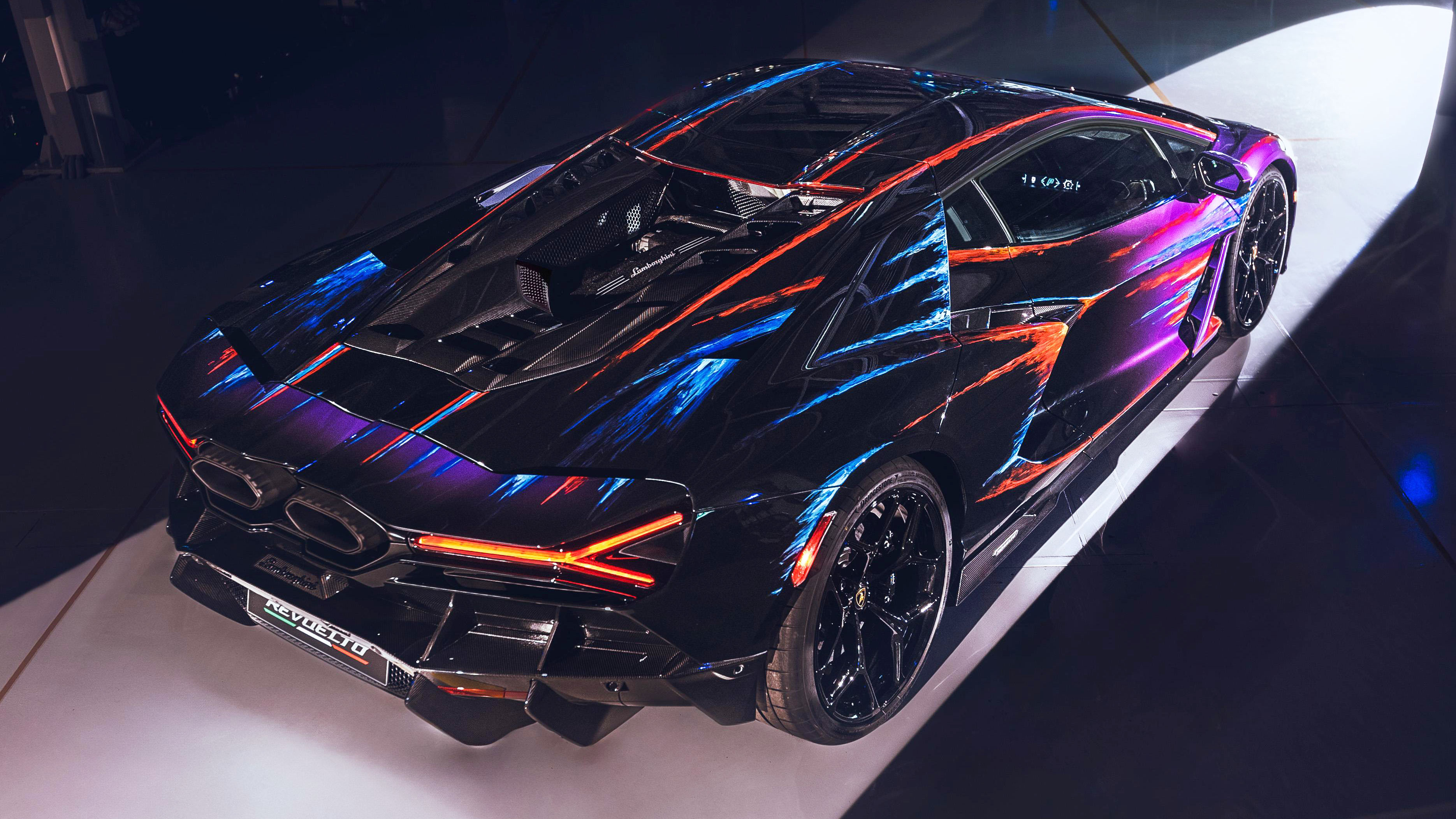 Lamborghini Revuelto Opera Unica revealed 2023