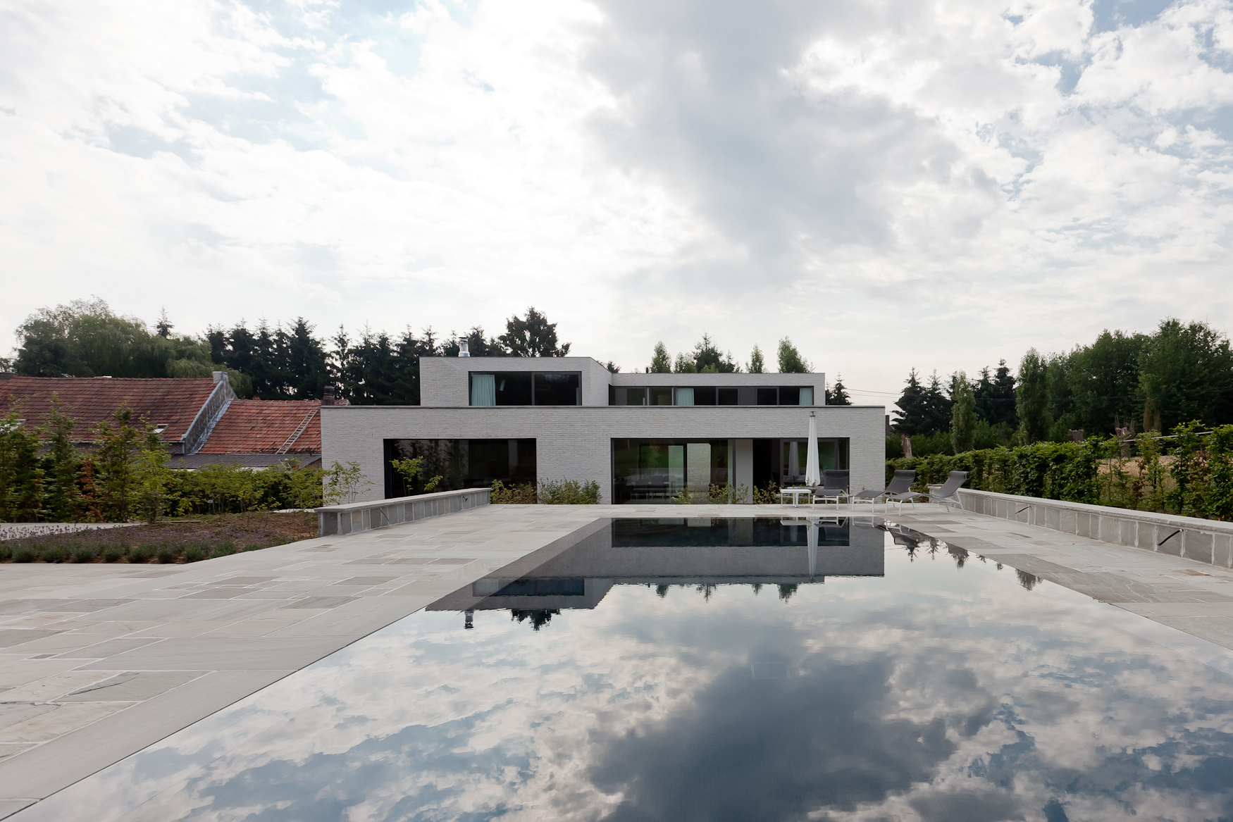 Courtyard House VW / Areal Architecten | ArchDaily