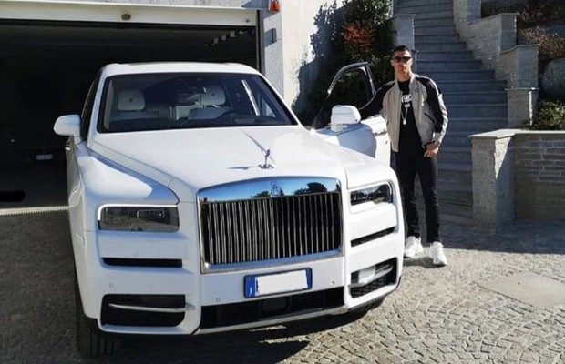 Details of Cristiano Ronaldo's best supercars in the football world - Photo 9.