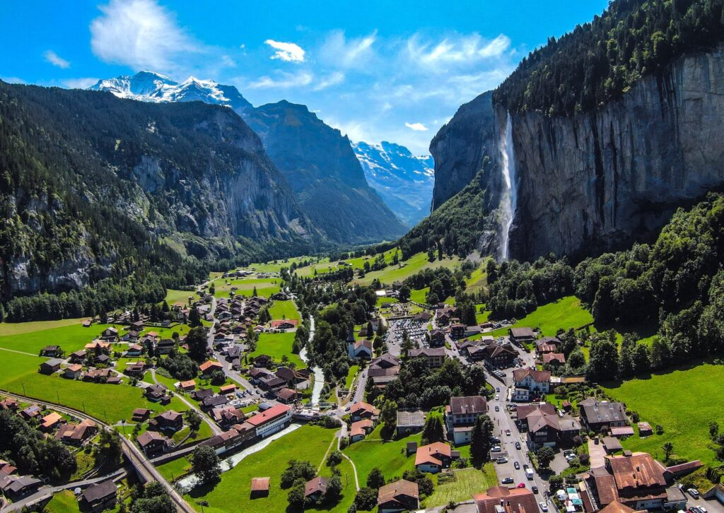6 staggering natural wonders in Switzerland - Real Word