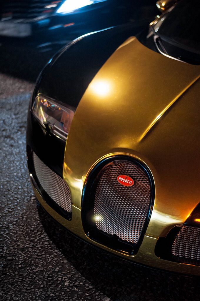 Jamie Foxx Shows Off His Gold Bugatti Veyron CarBuzz, 44% OFF