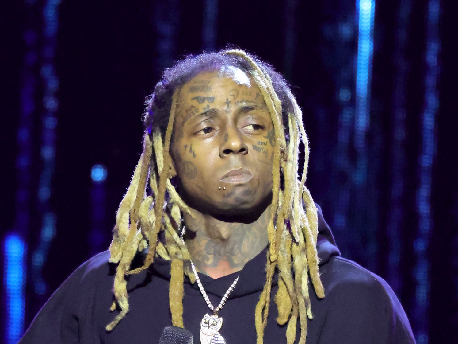 Lil Wayne 'ends gig after just 30 minutes' due to 'frustration with crowd' | The Independent