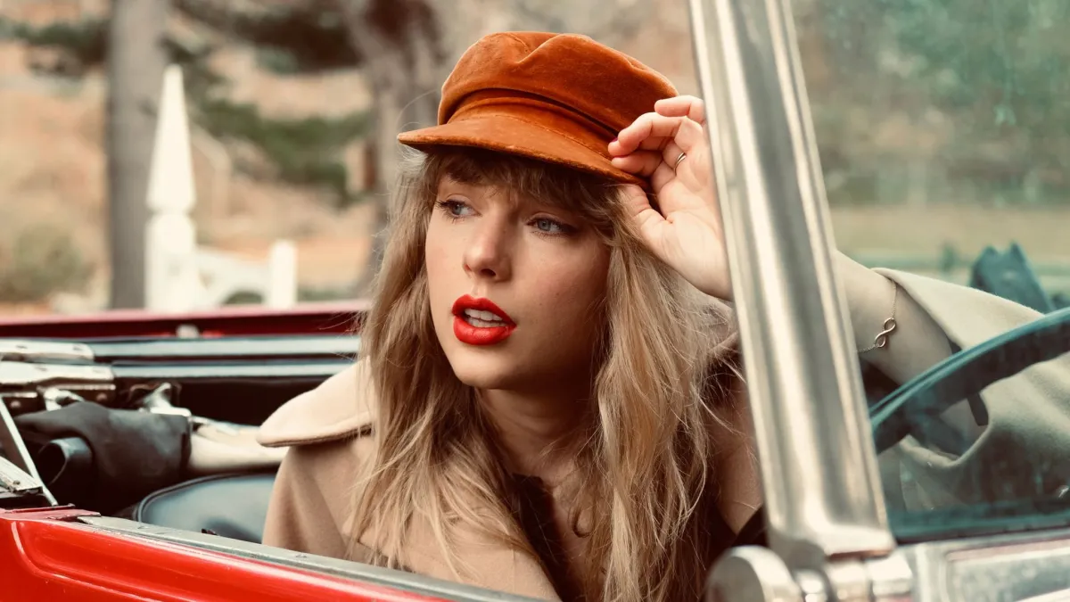 Inside Billionaire Taylor Swift's Car Collection: Where Timeless Elegance  Merges with Unparalleled Sophistication - LamboCARS