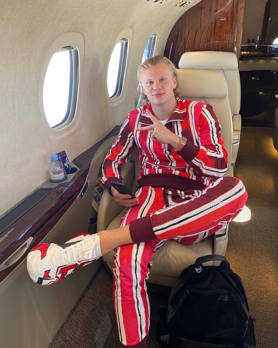 Erling Haaland takes private jet to Monaco in £1,200 Dolce & Gabbana  tracksuit and watches Grand Prix from yacht | The Sun
